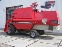 Moissonneuse batteuse Massey Ferguson 31XP