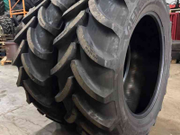 Roues, Pneus, Jantes, Barillets Jumelage Vredestein 540/65-38