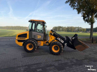 Chargeuse sur pneus JCB 407