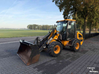 Chargeuse sur pneus JCB 407