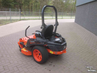 Tracteur Tondeuse Autoporté Kubota KUBOTA Z2-481 - 122 CM MAAIDEK