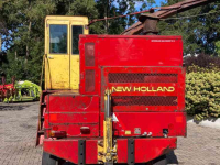 Ensileuse automotrice New Holland 1895
