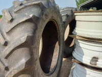 Roues, Pneus, Jantes, Barillets Jumelage Good Year 580/70R38