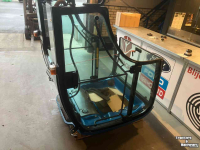 Pièces d‘occasion pour tracteurs New Holland TC27D
