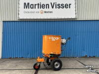 Épandeur de sciure pour des logettes Flingk SE 250 BOXINSTROOIER