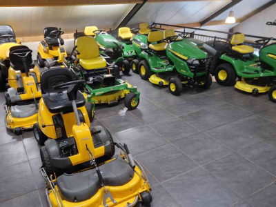 Tracteur Tondeuse Autoporté John Deere X300R