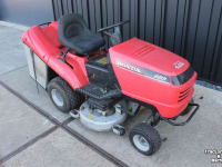 Tracteur Tondeuse Autoporté Honda HF2213S zitmaaier maaitrekker gazonmaaier