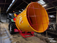 Distributeur de paille pour des logettes Teagle 505M strohakselaar