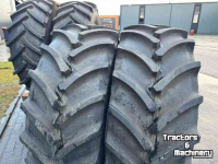 Roues, Pneus, Jantes, Barillets Jumelage Mitas 650/65R42 540/65R30