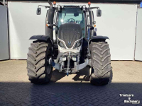 Tracteur Valtra T154D