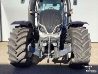 Tracteur Valtra T154D
