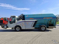 Mélangeuse automotrice Storti Greyhound 180