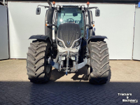Tracteur Valtra T154D