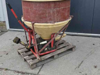 Distributeur d‘engrais Vicon Pendelstrooier Boomgaard