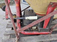 Distributeur d‘engrais Vicon Pendelstrooier Boomgaard