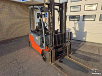 Chariot élévateur Toyota Traigo48 8FBMT20