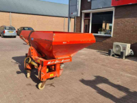 Distributeur d‘engrais Kuhn MDS 701 KUNSTMESSTROOIER
