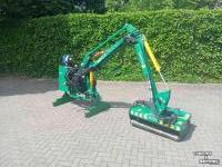 Bras avec tondeuse à fléaux Spearhead Twiga 3000