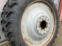 Roues, Pneus, Jantes, Barillets Jumelage BKT set cultuurwielen 32/46 inch met dubbellucht voor Case-IH MX