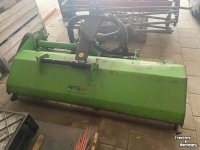 Déchiqueteuse de bois  TBOS180