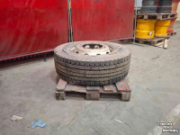 Roues, Pneus, Jantes, Barillets Jumelage Bridgestone 315/70R22.5 M749