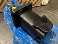 Chargeuse compacte Case Hydr. motor voor Case 420  CPX420 2555 Parts nr:175430A2