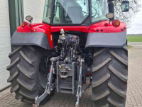 Tracteur Massey Ferguson 6714S Dyna-6 Exclusive