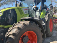 Tracteur Claas Axion 800
