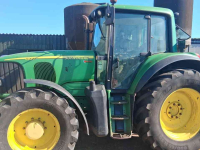 Tracteur John Deere 6820