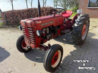 Tracteur International Farmell D 324