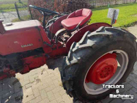 Tracteur International Farmell D 324