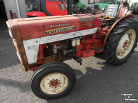 Tracteur pour vignes et vergers International 423