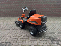 Tracteur Tondeuse Autoporté Husqvarna R16C AWD