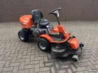 Tracteur Tondeuse Autoporté Husqvarna R16C AWD
