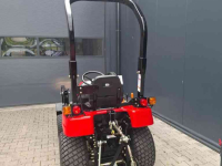 Tracteur Branson Mini tractor met voorlader hydrostaat