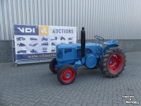 Tracteurs anciens Lanz-Bulldog D2402