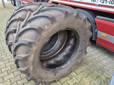 Roues, Pneus, Jantes, Barillets Jumelage Vredestein 540/65R30 Traxion 29/35mm