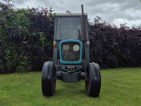 Tracteur pour vignes et vergers Eicher 566 turbo