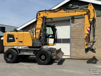 Pelles sur pneus Liebherr A918