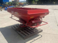 Distributeur d‘engrais Lely Lely Centerliner 1600