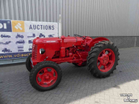 Tracteurs anciens David Brown D25