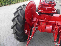 Tracteurs anciens David Brown D25