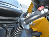 Chargeuse sur pneus Eurotrac W12F