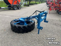 Pousse fourrage à pneu Mezo VOERVEGER VV100A