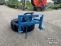 Pousse fourrage à pneu Mezo VOERVEGER VV100A