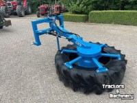 Pousse fourrage à pneu Mezo VOERVEGER VV100A