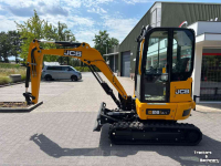 Mini pelleteuse JCB 26C