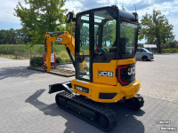 Mini pelleteuse JCB 26C