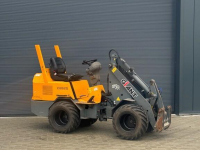Chargeuse sur pneus Giant D262