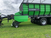 Autochargeuse Deutz-Fahr Onderstel met 8 wielen